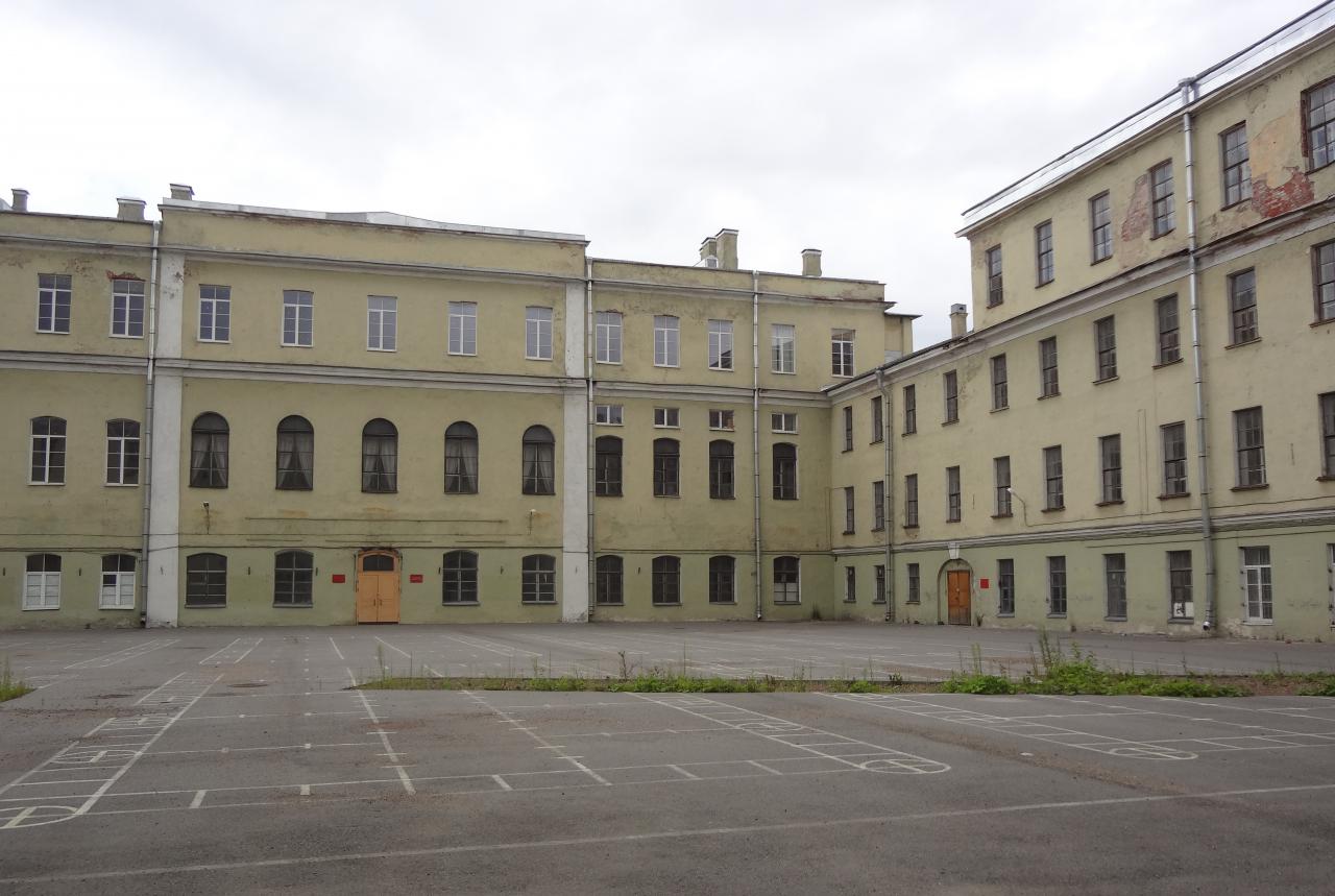 военное училище санкт петербург